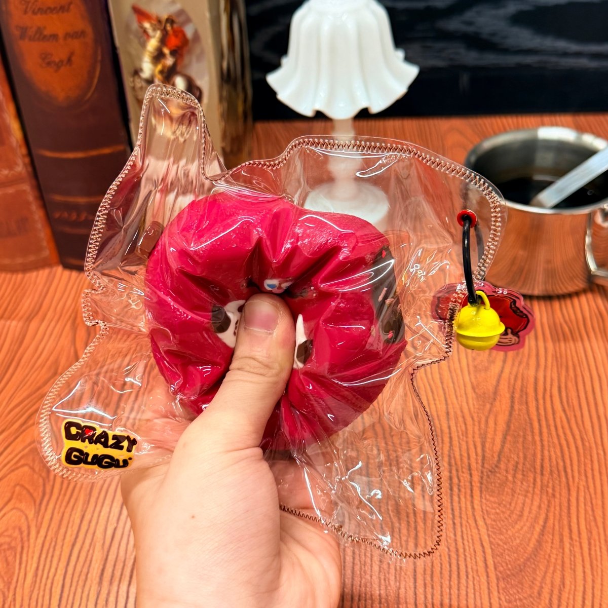 Crazy Gugu "Heart Hug" Squishy - Slow - Rebound ASMR Keychain - product_typeNuwa Squishy